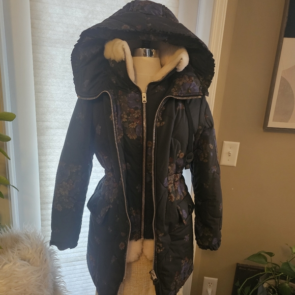 Coach Dark Floral Puffer Coat - Picture 2 of 16